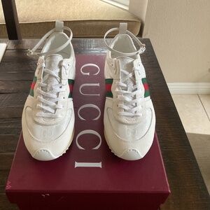 Gucci re motion sneaker New with box